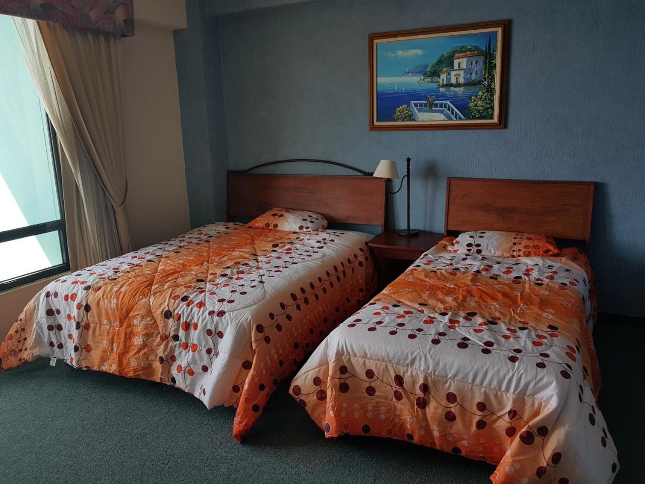 Sky view Atitlán lake suites ,una inmejorable vista apto privado dentro del lujoso hotel Panajachel Exterior foto